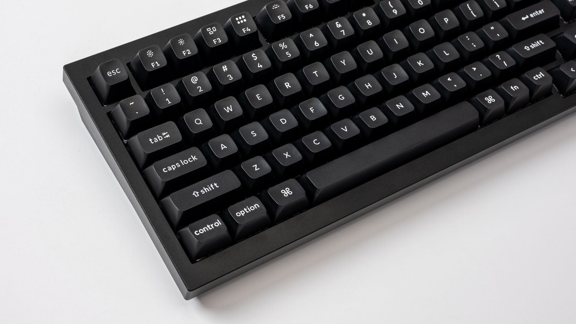Keychron White on Black KSA PBT Keycaps Installed on a Mechanical Keyboard